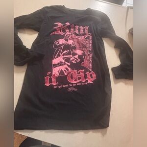Men's Black and Pink Graphic Long Sleeve Tee